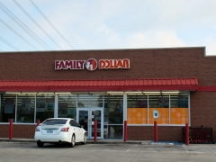 In the Chicago Tribune: Why Chicago Needs to Limit Dollar Stores