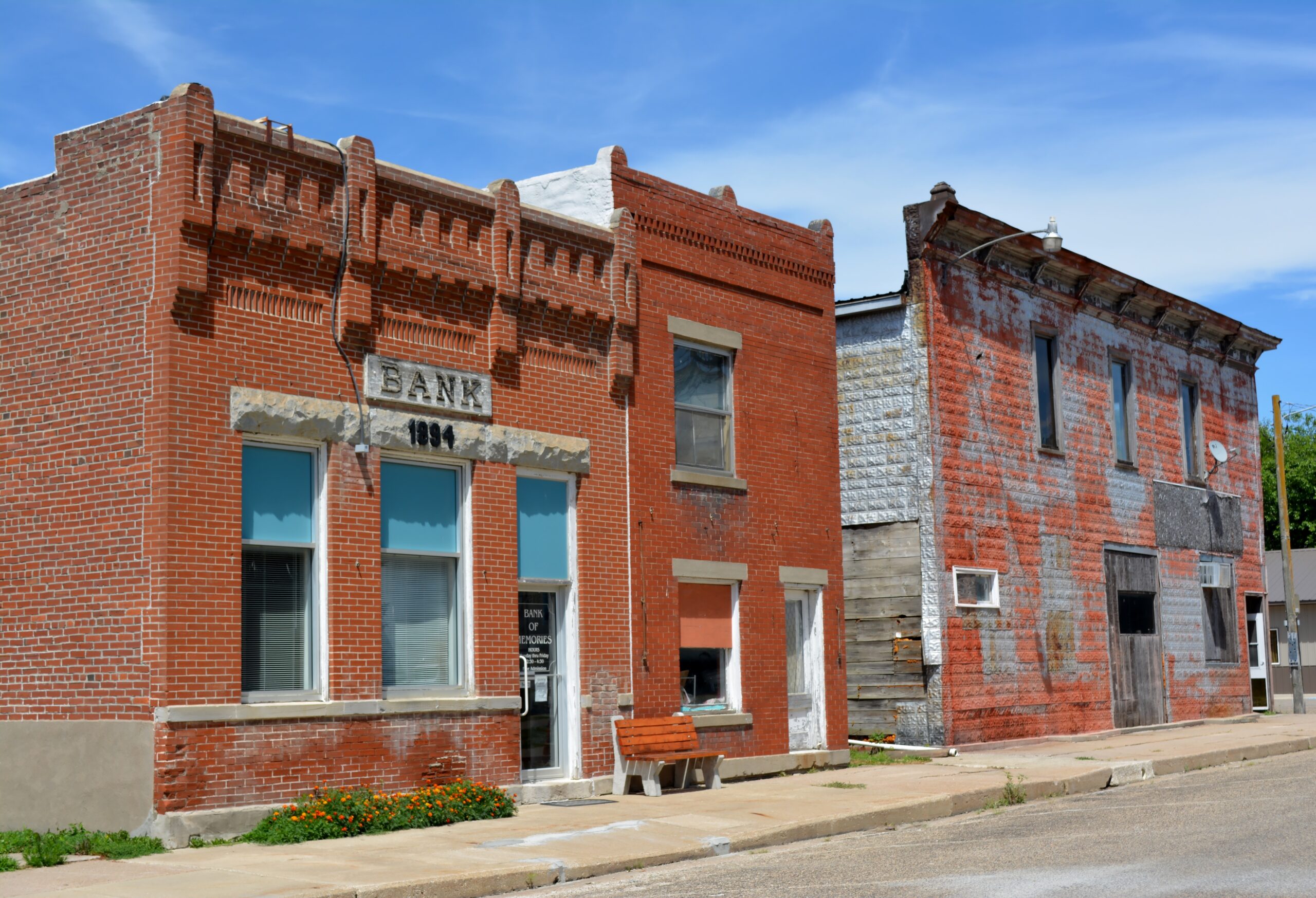 New Jersey's largest community banks keep buying