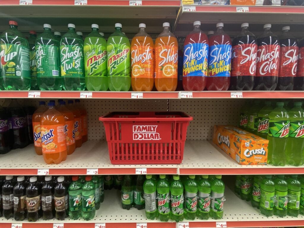 17 Problems How Dollar Store Chains Hurt Communities Institute for